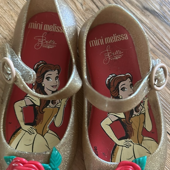 Mini Melissa great condition toddler size 8 - Picture 2 of 3